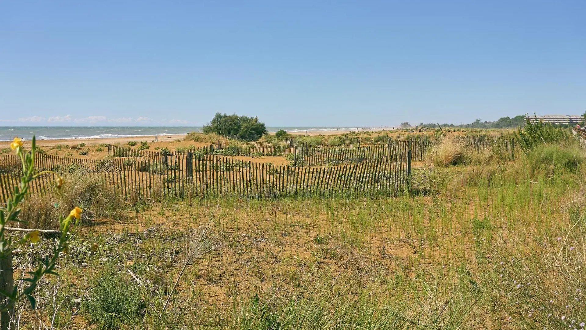 Lovely Beachfront 1 Bedroom Apartment - Beahost Bibione Italien