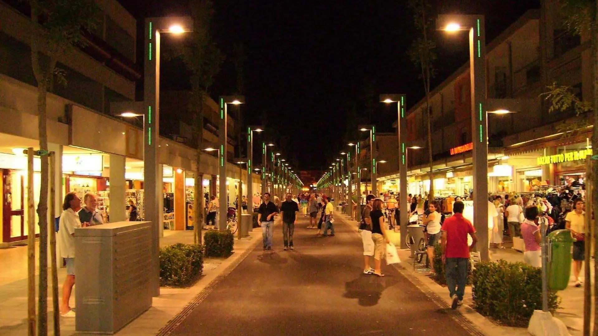 Lovely Beachfront 1 Bedroom Apartment - Beahost Bibione